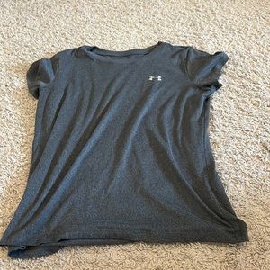 Dark grey under armour t shirt